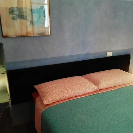 Apartment Ca'Cita Guest House Torino Turin
